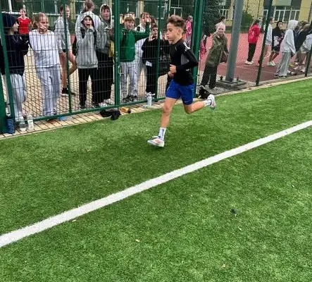Uczniowie SP3 zdominowali lekkoatletyczne zawody – dwóch awansowało do finałów wojewódzkich