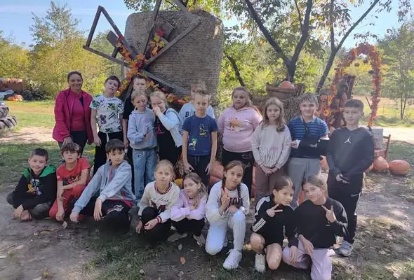 Dzień Chłopaka w Wiosce Appaloosa – klasa IV świętowała w plenerze
