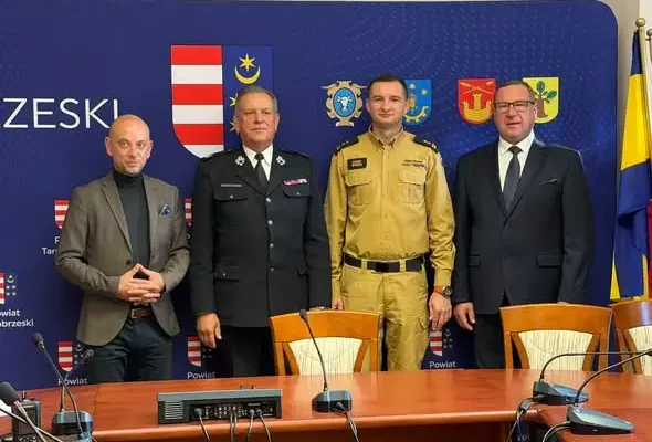 OSP Grębów z nowymi radiotelefonami DMR. Powiat tarnobrzeski kupił sprzęt za 251 tys. zł