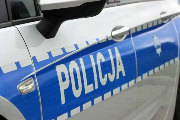 Weekend na drogach Tarnobrzega i powiatu: dwie kolizje z rowerzystami, zatrzymane prawa jazdy